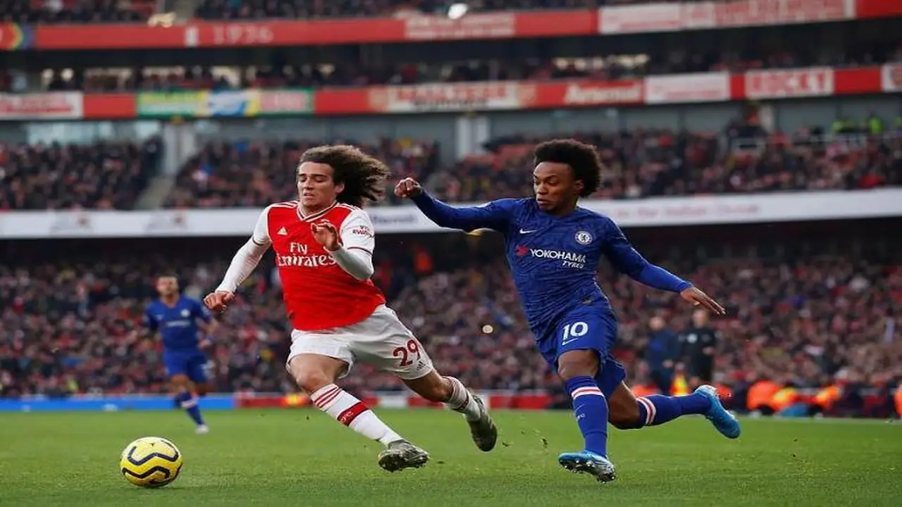 ملامح تشكيل قمة الدوري الإنجليزي المرتقبة بين فريقي أرسنال وتشيلسي